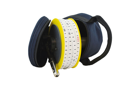 Mobiles Handgerät im Pocket Format zur Wasserstandmessung im Grundwasser 