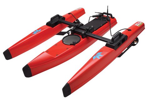 Motorbetriebener Geräteträger (Trimaran) mit Funkfernbedienung