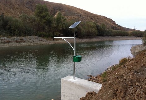 Radar-Sensoren zur berührungslosen Wasserstandmessung