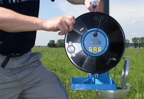 Mobiles Feldlabor mit Kabellichtlotfunktion zur Messung von Wasserqualitätsparametern